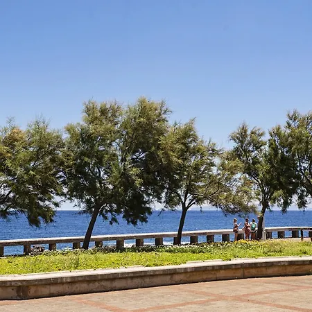 Reis Magos Ii By An Island * 卡尼索