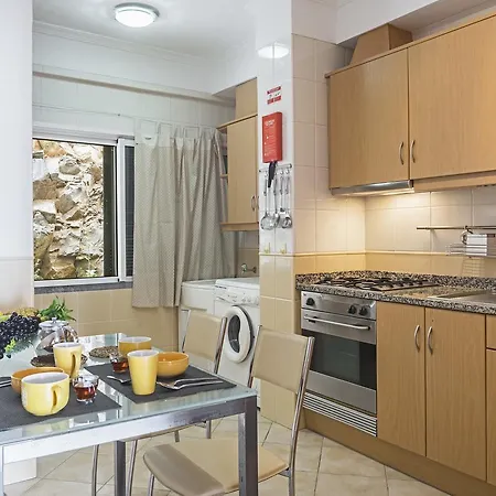 Reis Magos Ii By An Island Caniço