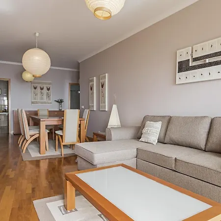 Reis Magos Ii By An Island Caniço