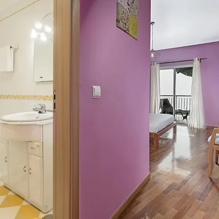 Reis Magos Ii By An Island *