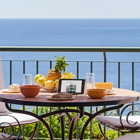 Reis Magos Ii By An Island Apartamento